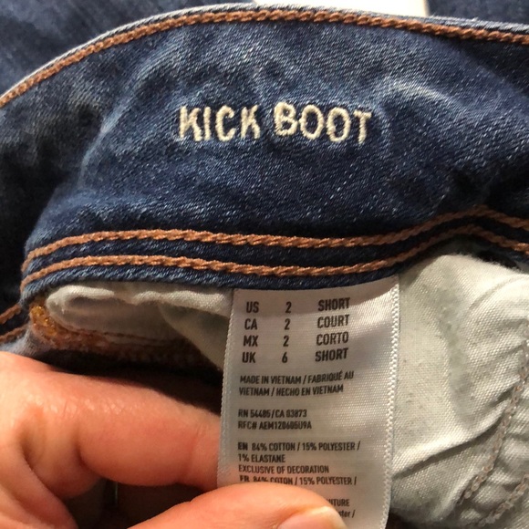 American Eagle Kick boot jeans size 2 short - Picture 6 of 6
